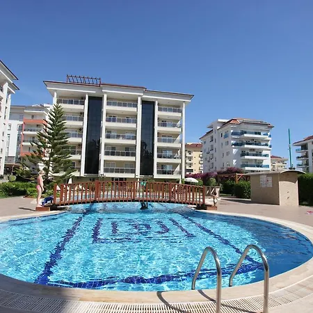 Four Sea Sons Apartmán *